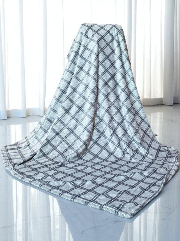 The Mosaic Comfort Throw (AR-486)