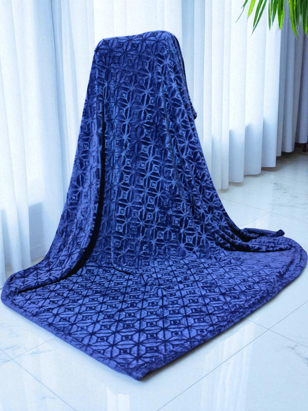 Versa-Style Luxury Throw (AR-485)