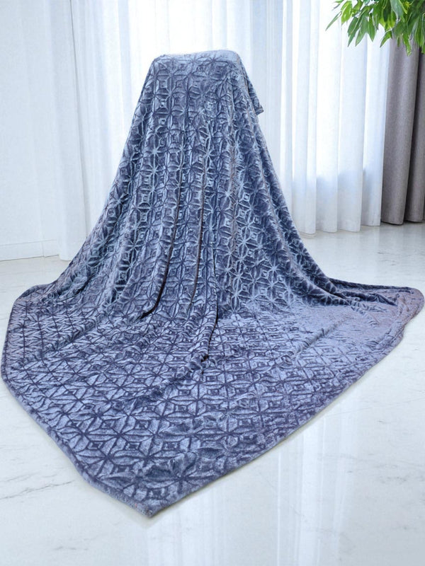 Versa-Style Luxury Throw (AR-481)